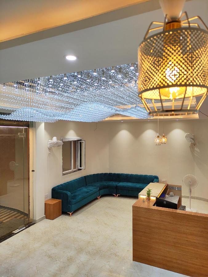 Hotel Satsang Grand 瓦拉纳西 外观 照片